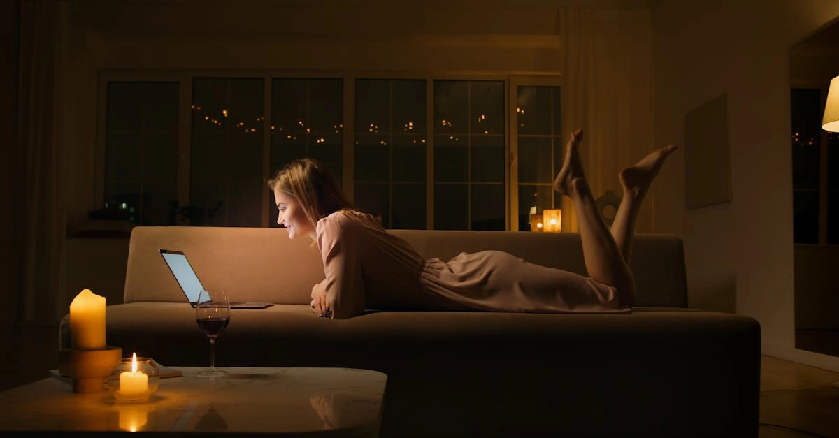 Осознанный подход к цифровым развлечениям в спокойной атмосфере